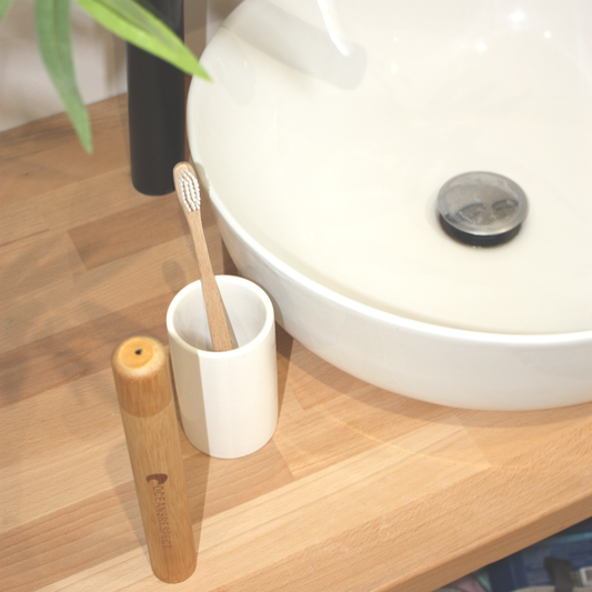 Bamboo T -Brush Travel Case